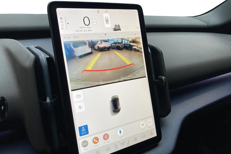 Volvo EX30 Extended Range Plus 5d