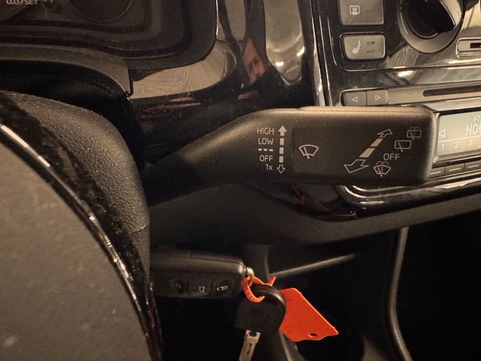 VW Up! 1,0 75 High Up! ASG BMT 5d