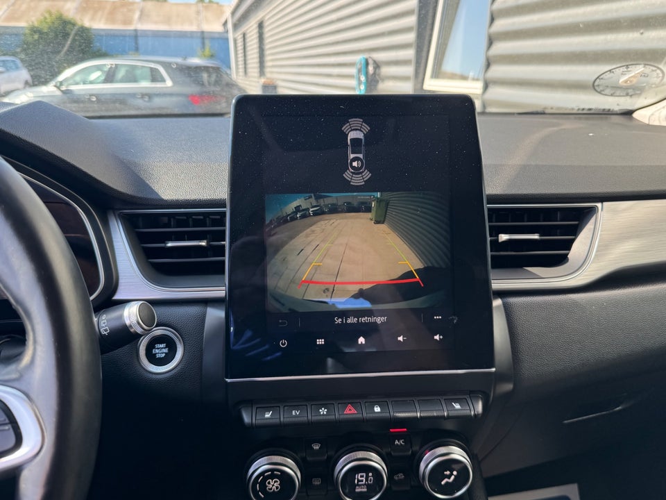 Renault Captur 1,6 E-Tech Intens 5d