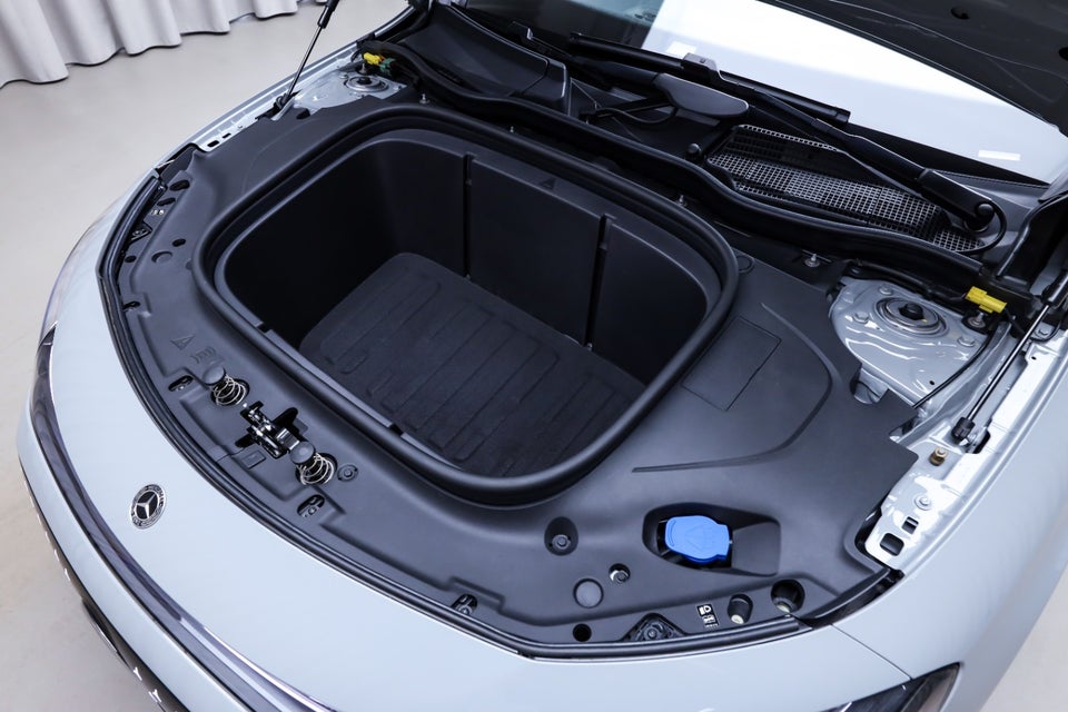 Mercedes CLA250+ electric Progressive Premium 4d