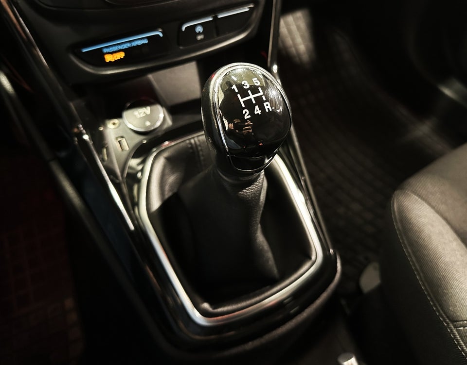 Ford B-MAX 1,0 SCTi 100 Titanium 5d