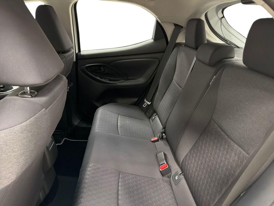 Toyota Yaris 1,5 Hybrid Active e-CVT 5d