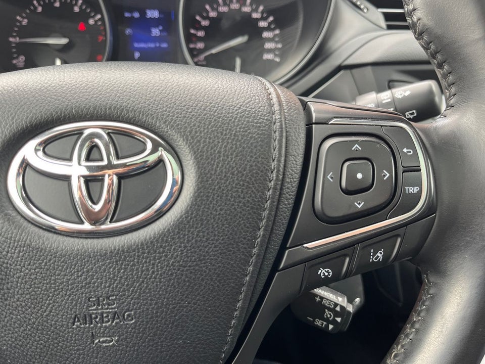 Toyota Avensis 1,8 VVT-i T2 Premium Touring Sports MDS 5d