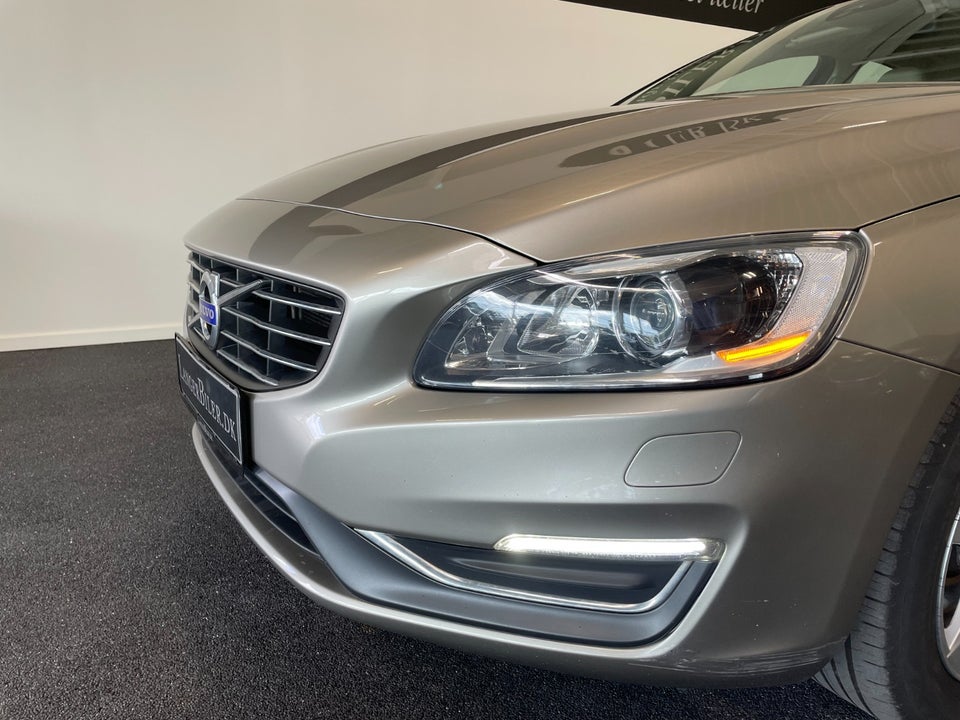 Volvo S60 2,0 D4 181 Momentum Drive-E 4d