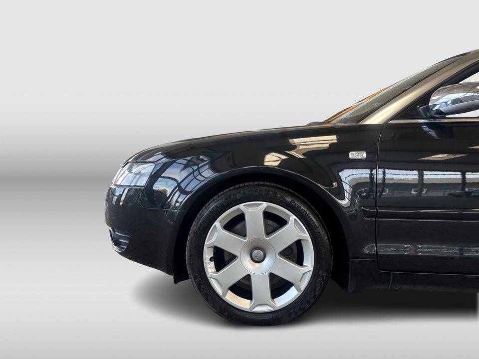 Audi A4 3,0 V6 Cabriolet Multitr. 2d