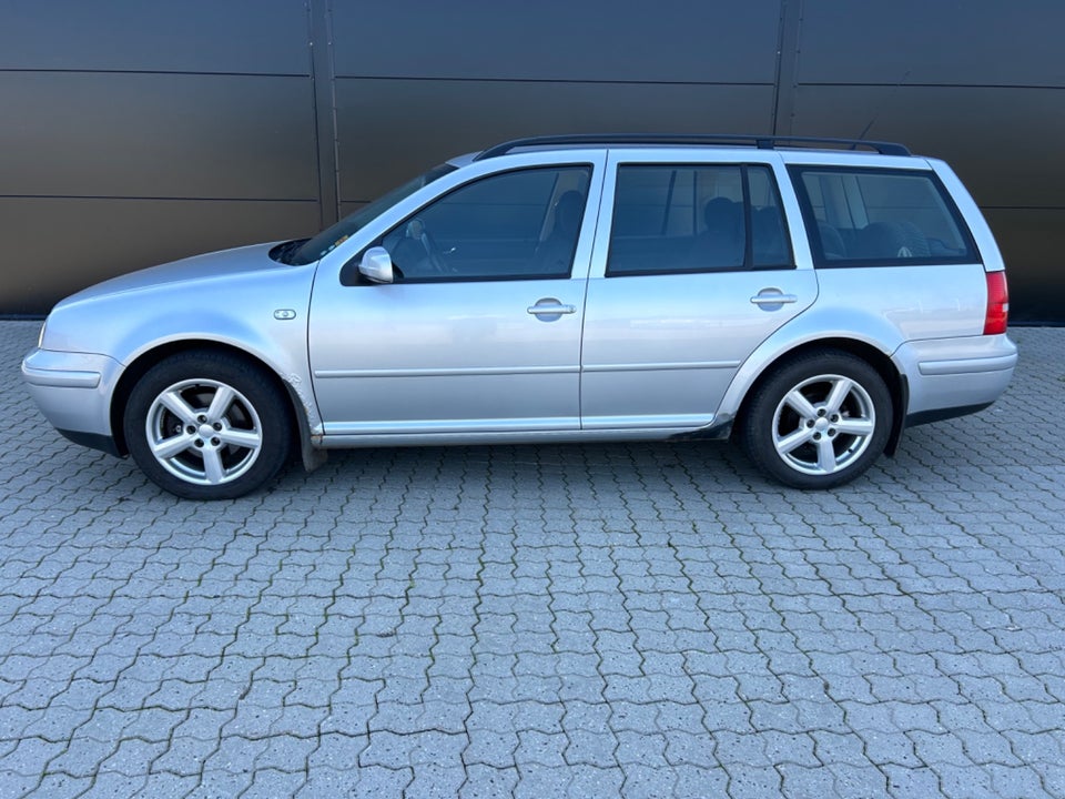 VW Golf IV 2,0 FSi Variant DK 5d