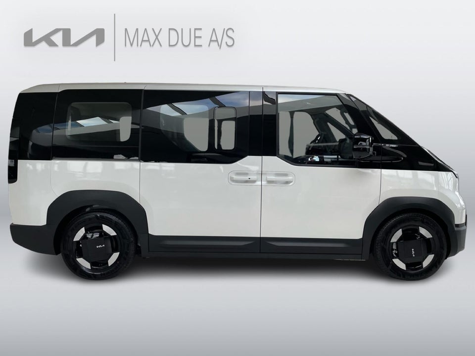 Kia PV5 71 Long Range Upgrade 5d