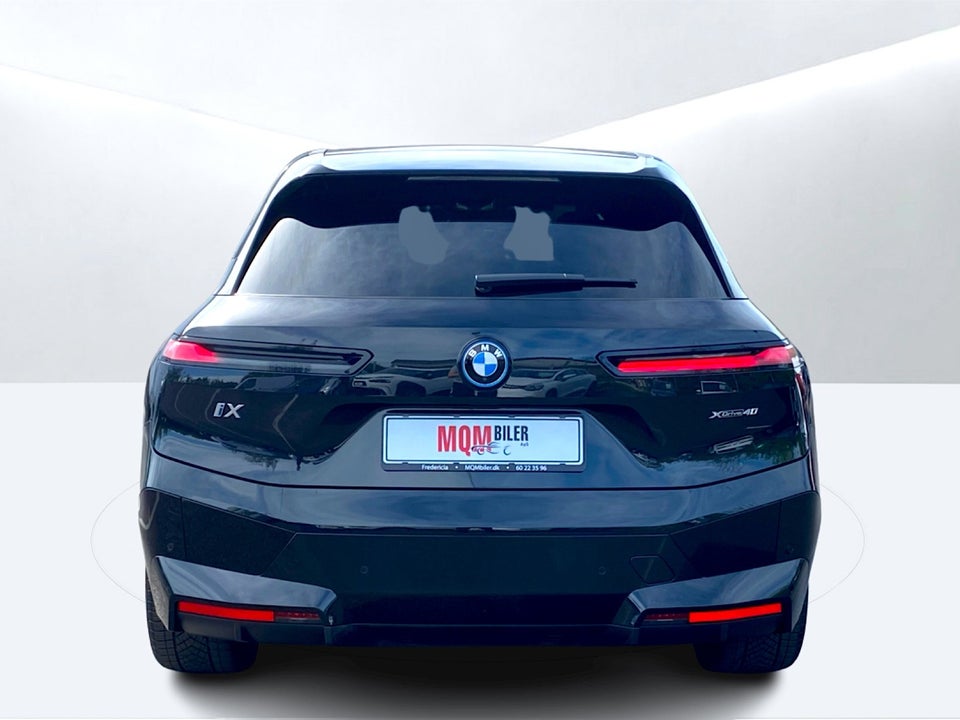 BMW iX xDrive40 M-Sport 5d