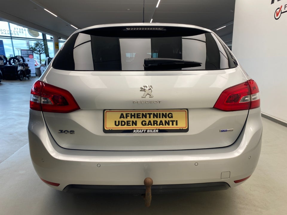 Peugeot 308 1,2 e-THP 110 Chili SW 5d