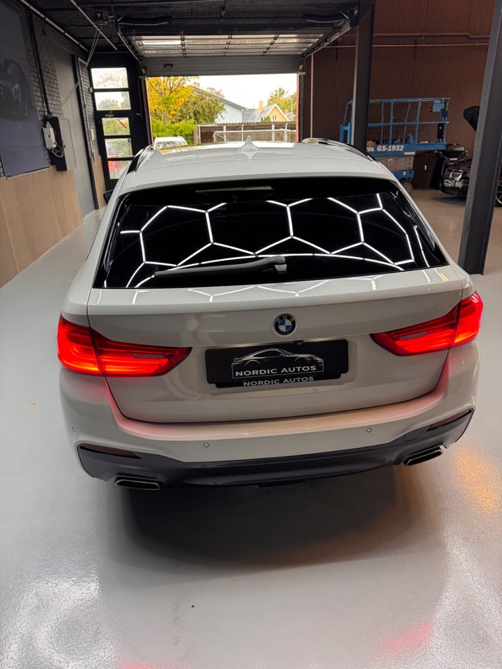 BMW 530d 3,0 Touring M-Sport aut. 5d