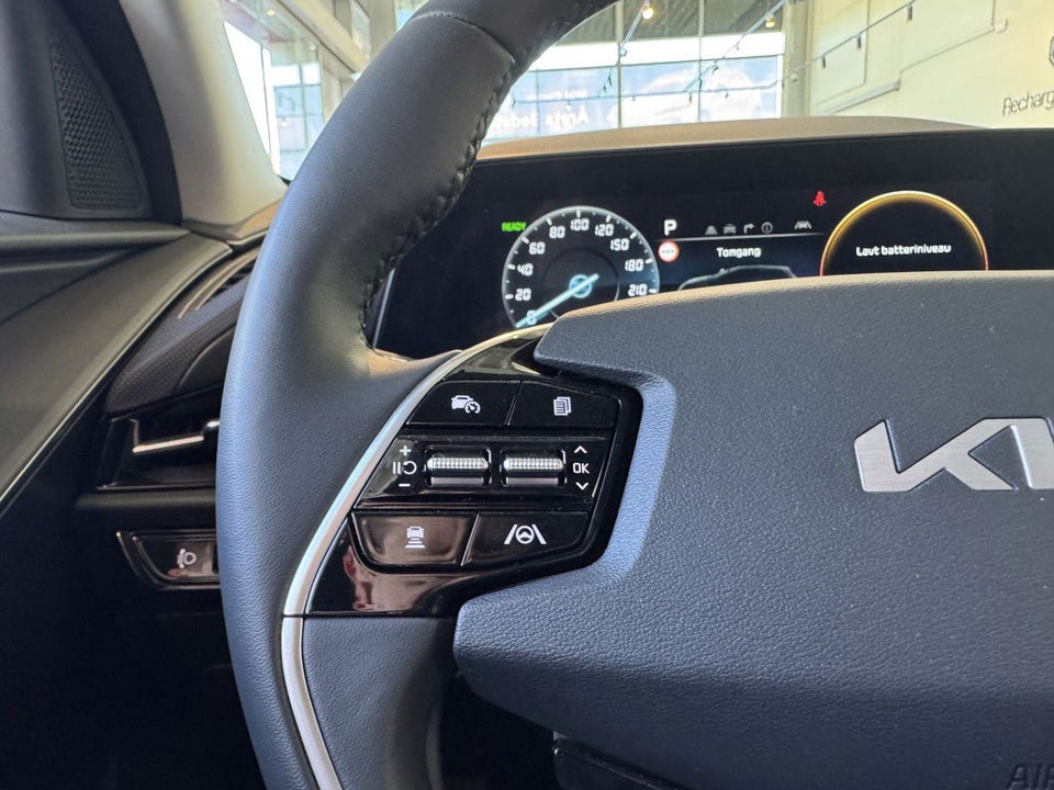 Kia Niro 64 EV Prestige 5d