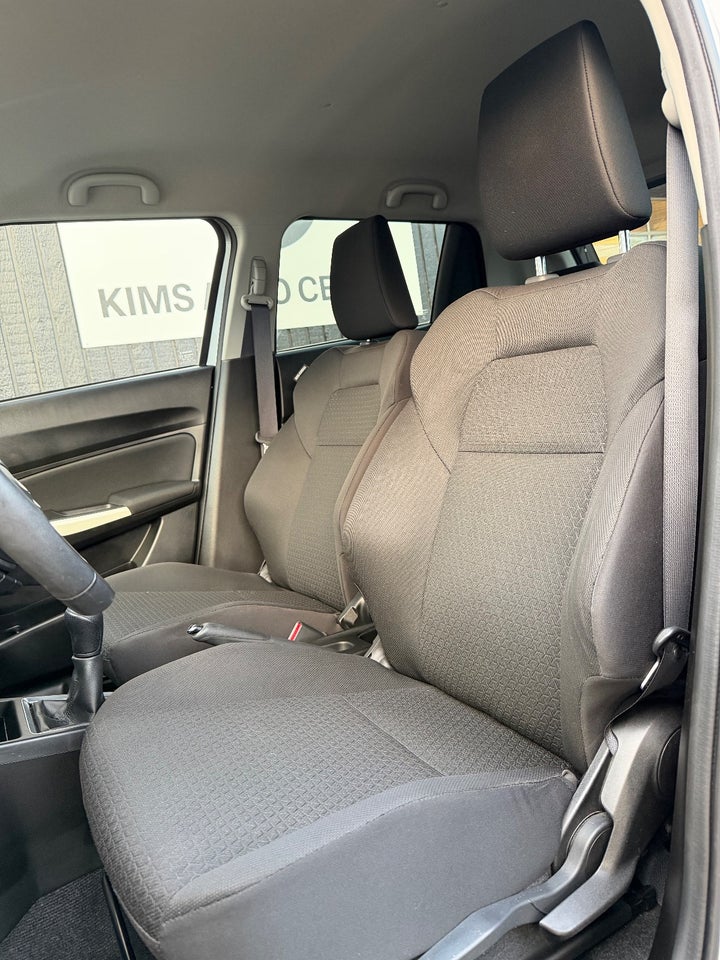 Suzuki Swift 1,2 Dualjet mHybrid Exclusive+ 5d