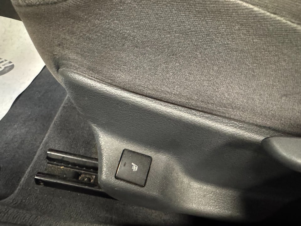 Citroën C5 1,8i 16V Elegance 5d