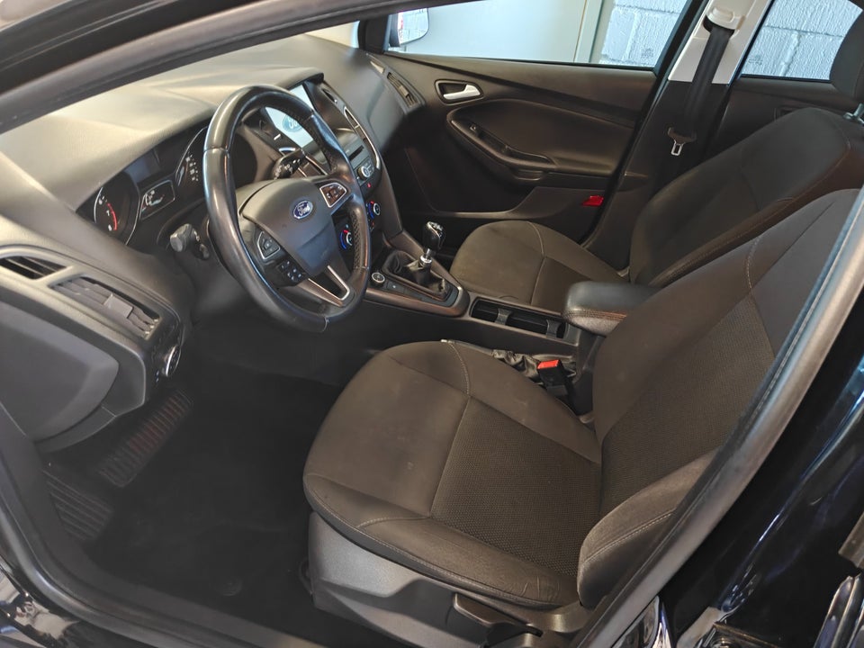 Ford Focus 1,0 SCTi 125 Fun stc. 5d