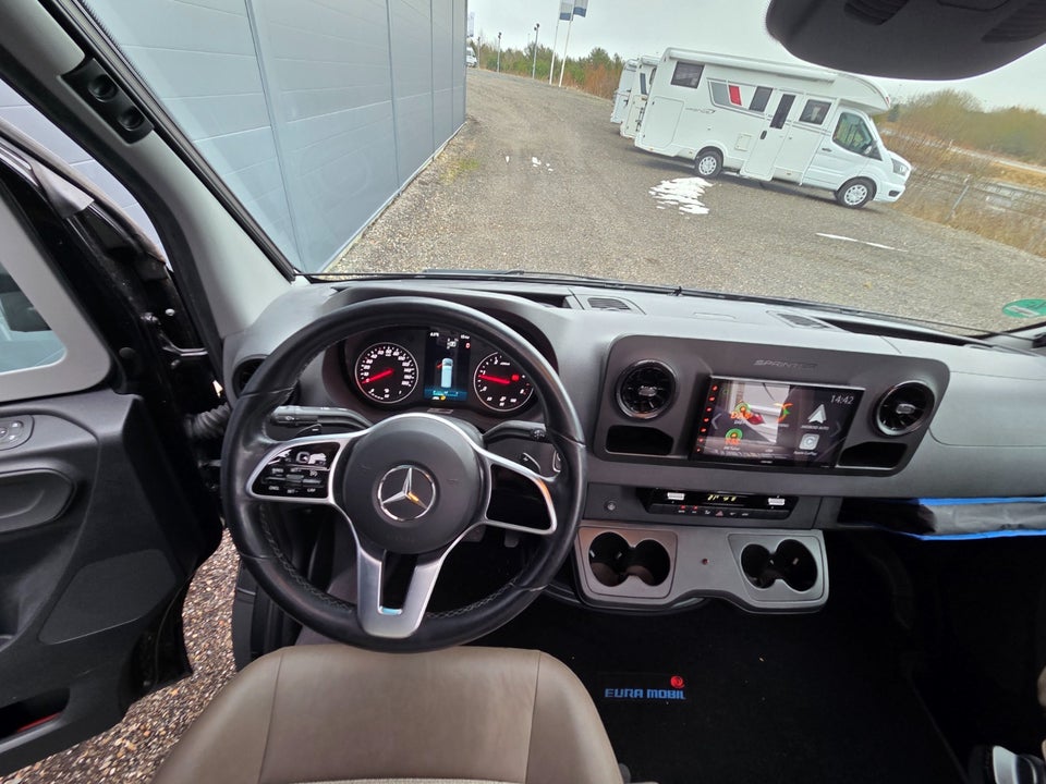 Euramobil T676 EB 2,0 CDi aut. 3d