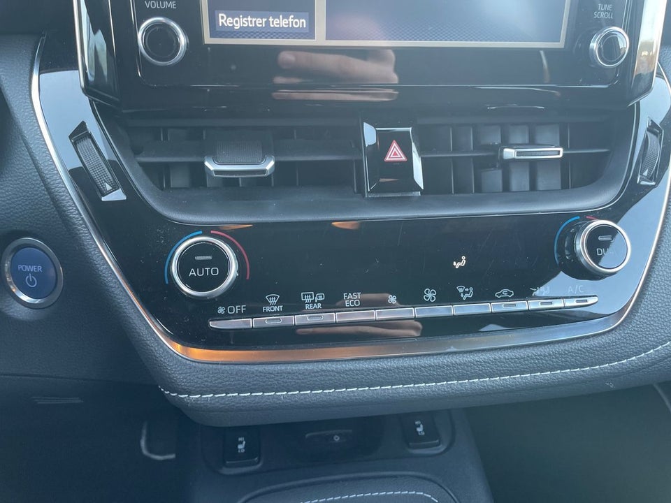 Toyota Corolla 1,8 Hybrid H3 Smart Touring Sports MDS 5d