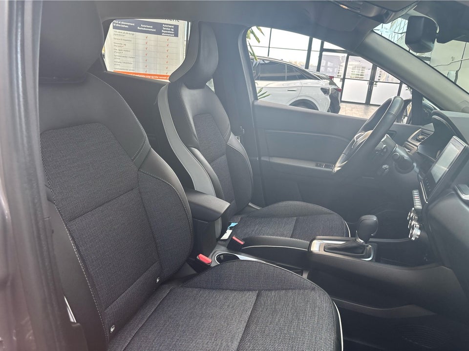 Renault Captur 1,3 TCe 140 Intens EDC 5d