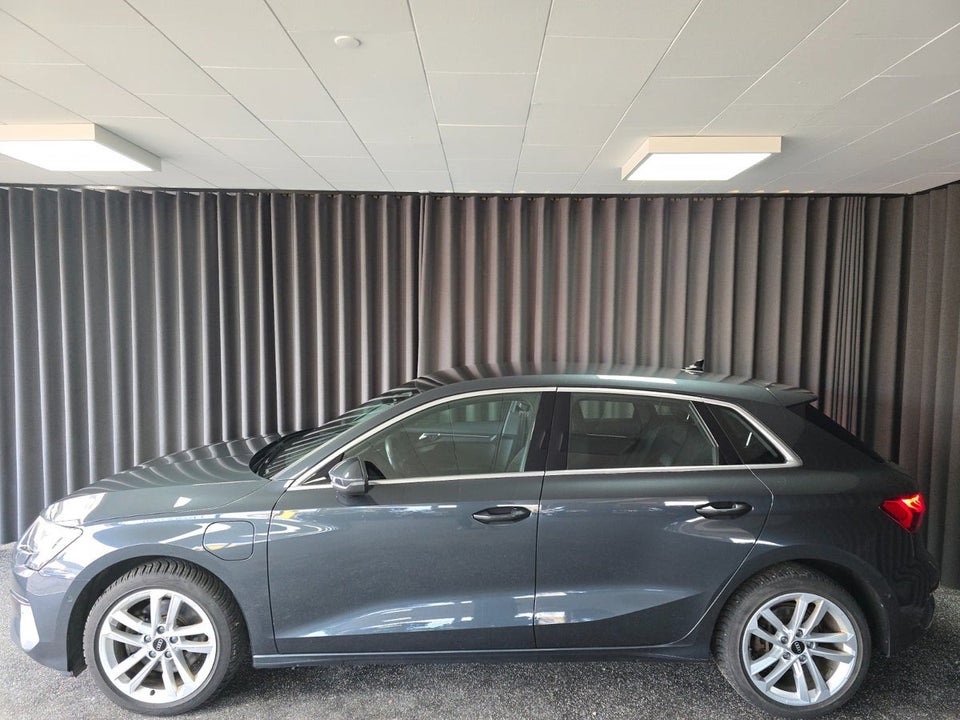 Audi A3 40 TFSi e Prestige Sportback S-tr. 5d