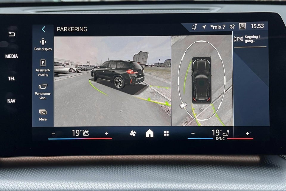 BMW iX1 eDrive20 Fully Charged M-Sport 5d