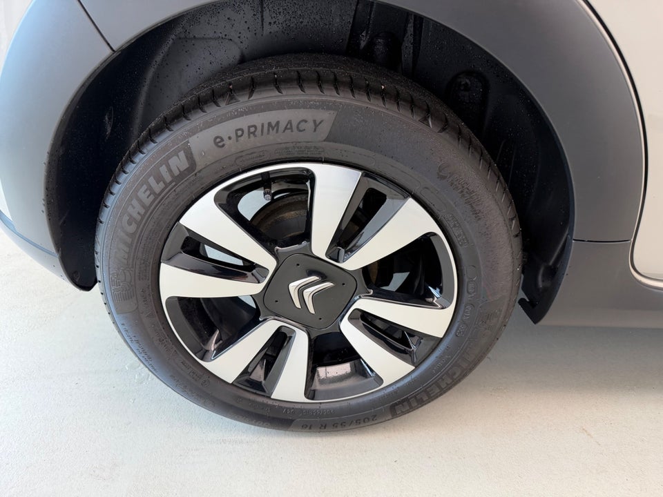 Citroën C3 1,2 PureTech 83 Attraction 5d