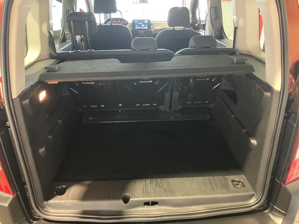 Peugeot Rifter 1,5 BlueHDi 100 L1 Allure 5d