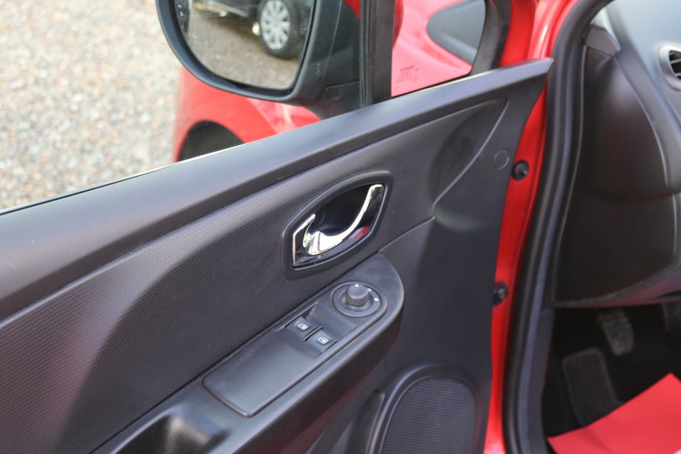 Renault Clio IV 0,9 TCe 90 Dynamique 5d