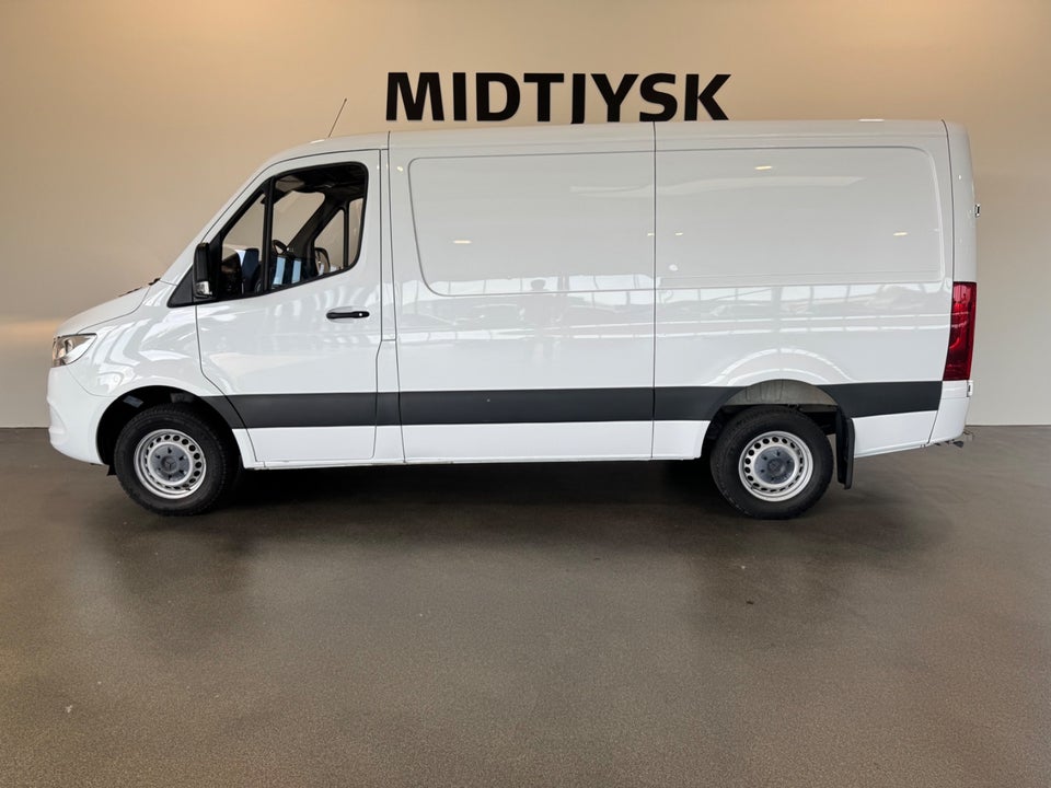 Mercedes Sprinter 319 3,0 CDi A2 Kassevogn aut. RWD