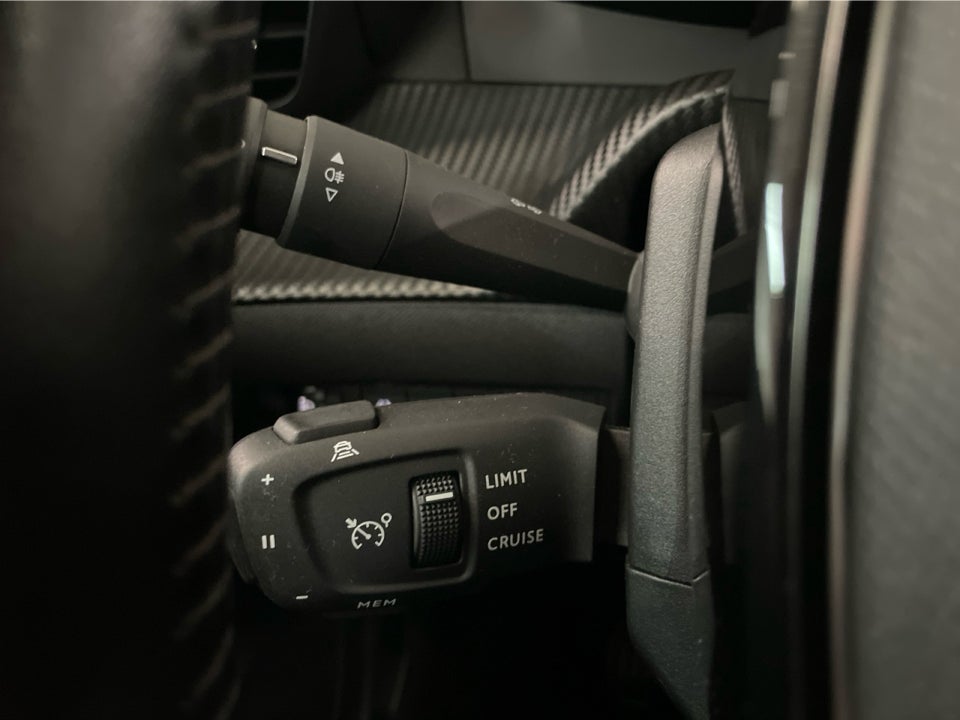 Peugeot 208 1,5 BlueHDi 100 Edition:210+ 5d