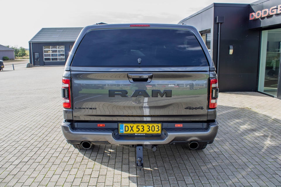 Dodge RAM 1500 5,7 V8 Hemi Limited Night aut. 4d