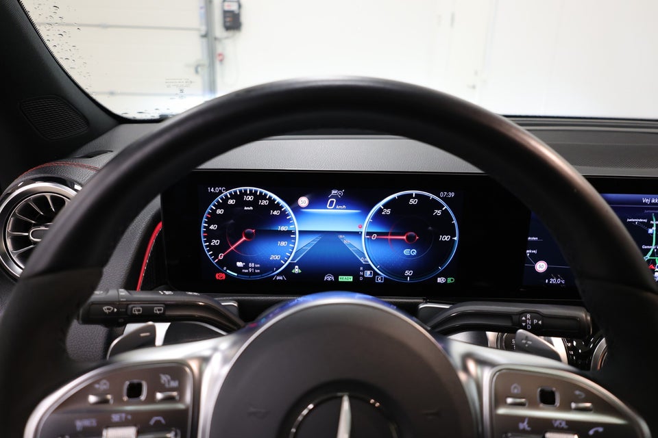 Mercedes EQB350 AMG Line 4Matic 5d