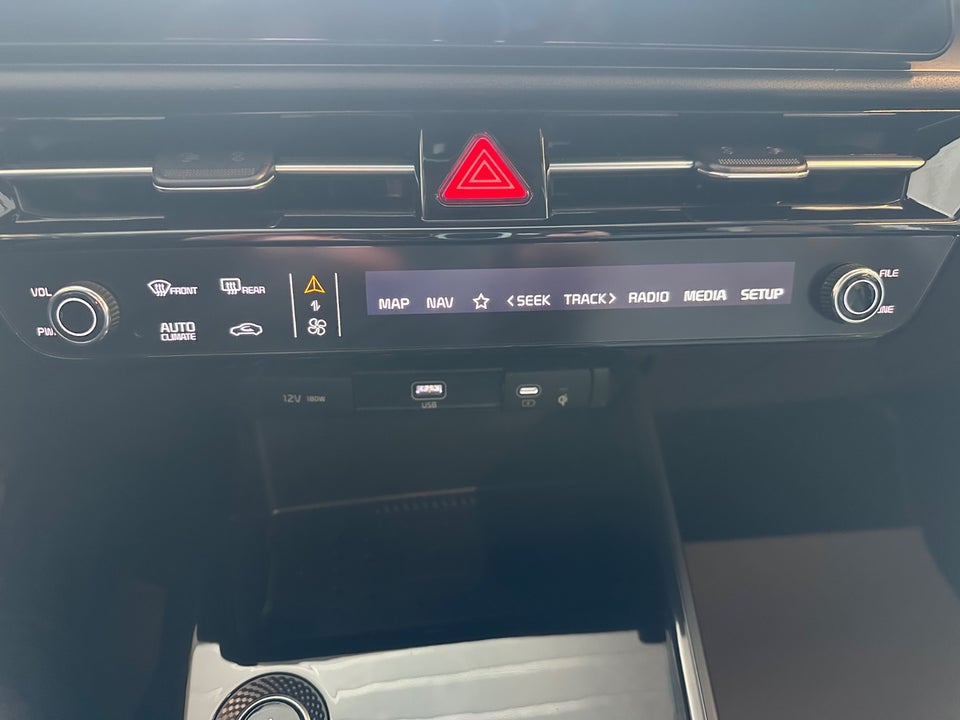 Kia Niro 64 EV Upgrade 5d