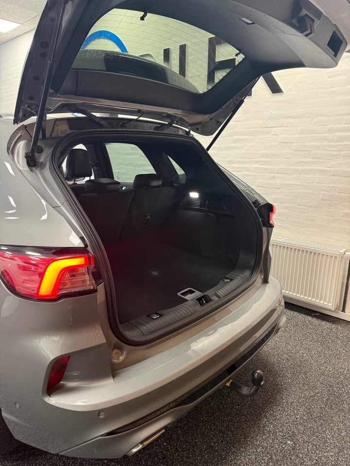 Ford Kuga 2,5 PHEV ST-Line X CVT 5d