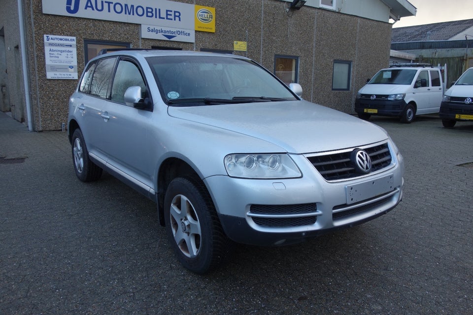 VW Touareg 2,5 TDi Tiptr. 4Motion Van 5d