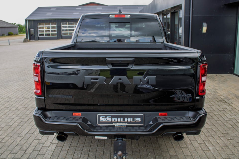Dodge RAM 1500 3,0 Big Horn Night aut. 4d