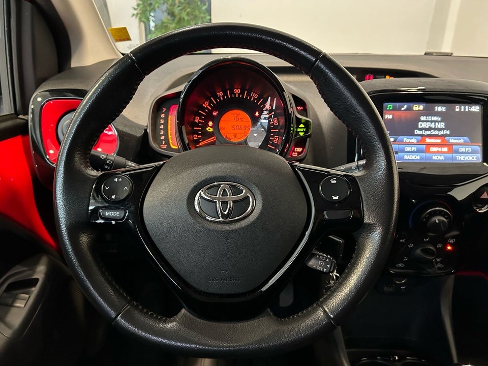 Toyota Aygo 1,0 VVT-i x-cite 5d
