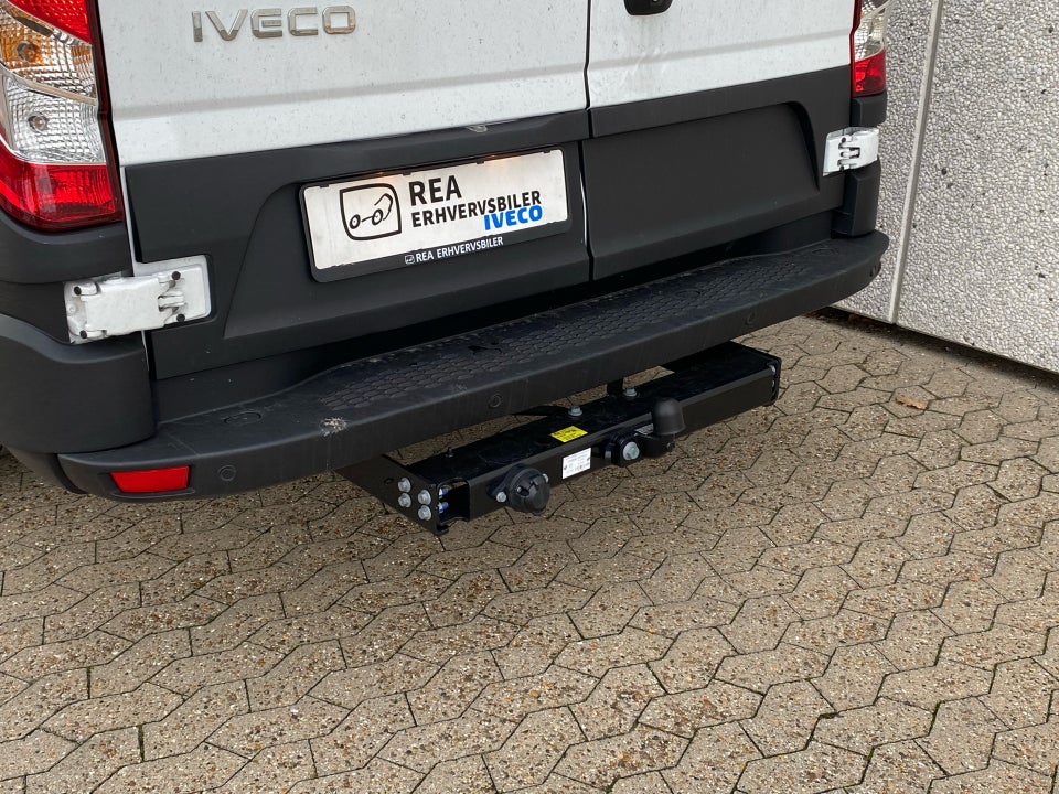 Iveco Daily 3,0 35C18 12m³ Van AG8