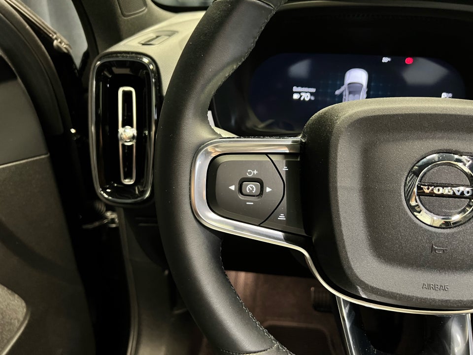 Volvo EC40 Extended Range Plus 5d