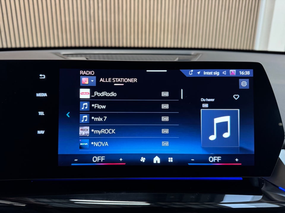 BMW iX1 eDrive20 X-Line 5d