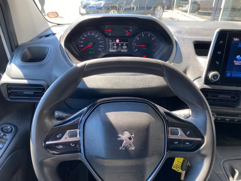 Peugeot Partner 1,5 BlueHDi 100 L2V2 Plus Van