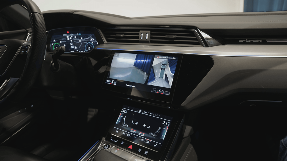 Audi e-tron 55 S-line quattro 5d