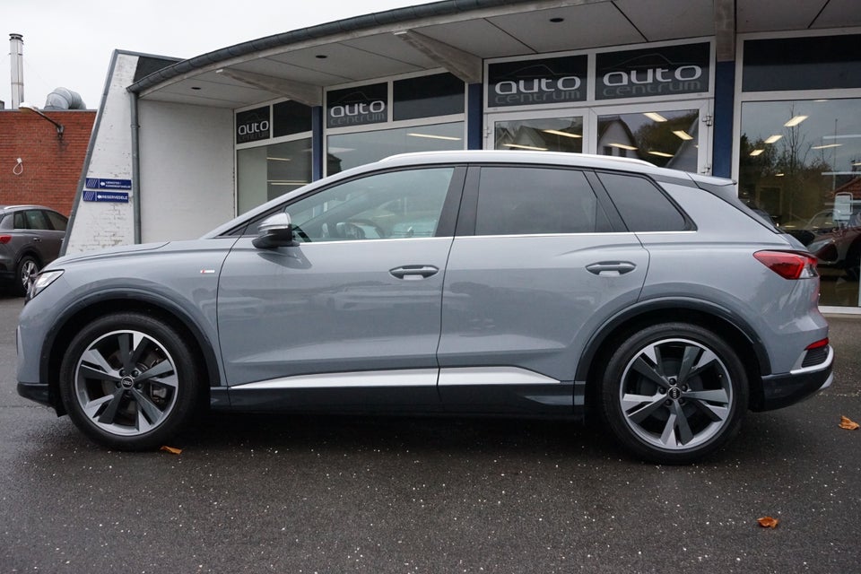 Audi Q4 e-tron 40 S-line 5d