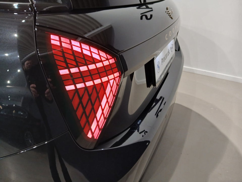 MINI Cooper SE Classic Trim M 3d