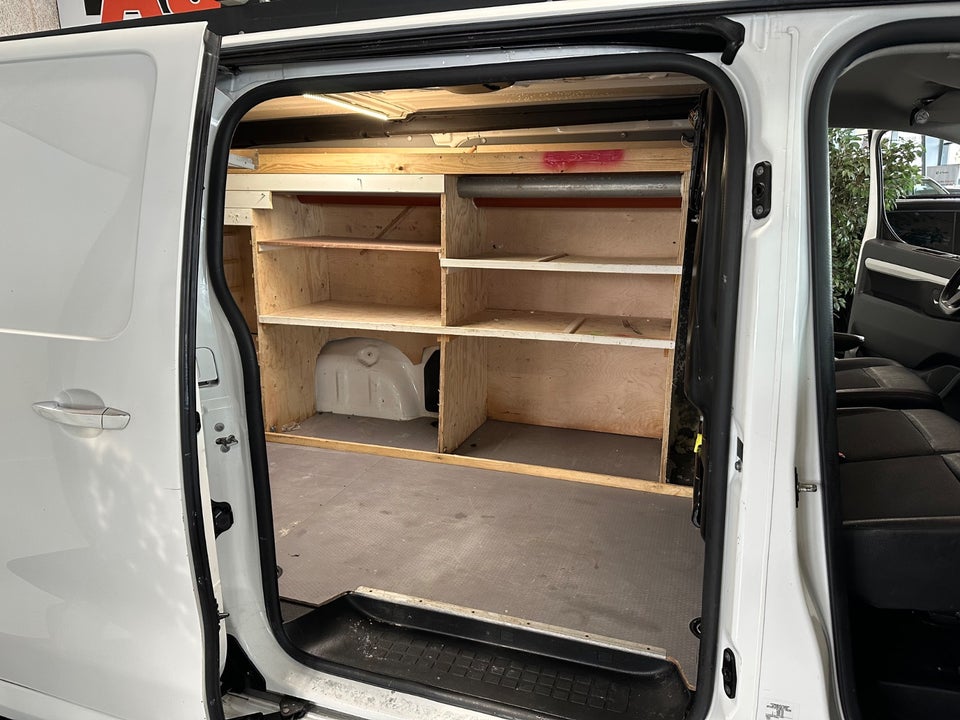 Peugeot Expert 2,0 BlueHDi 177 L3 Ultimate EAT8 Van