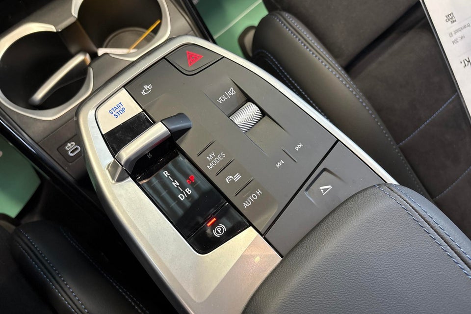 BMW iX1 eDrive20 M-Sport 5d