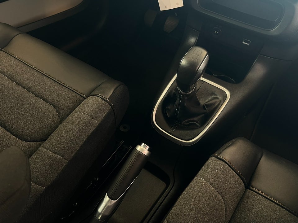 Citroën C3 1,2 PureTech 83 Impress 5d