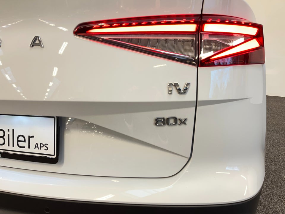 Skoda Enyaq 80x iV Loft 5d