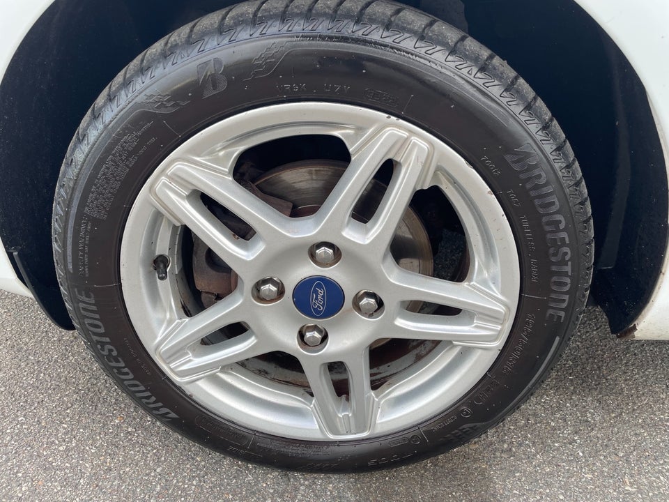 Ford Fiesta 1,0 SCTi 100 Titanium 5d