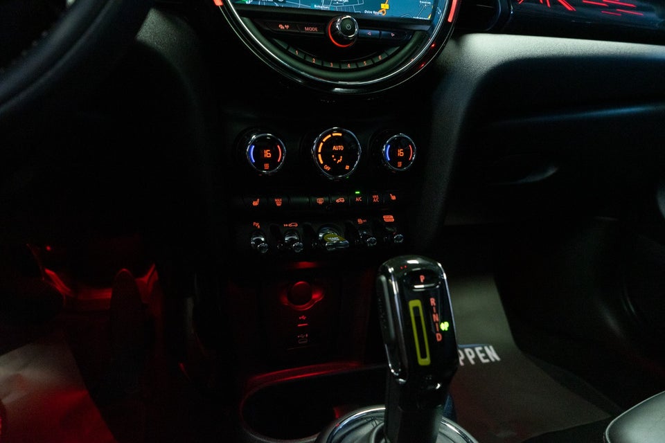 MINI Cooper SE Yours Trim 3d