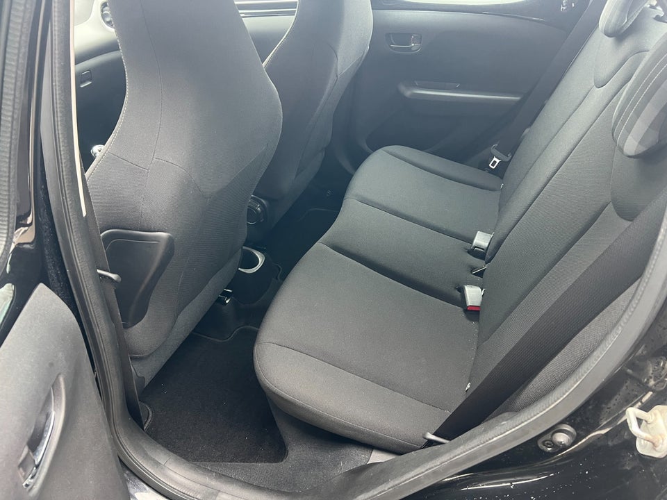 Peugeot 108 1,0 e-VTi 72 Allure+ 5d