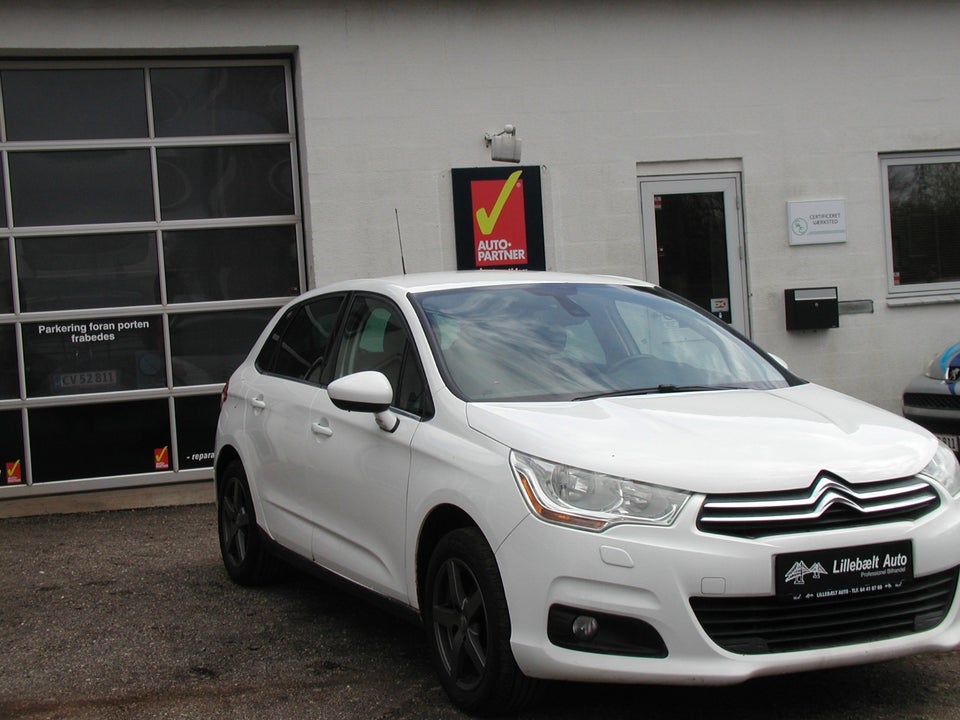 Citroën C4 1,6 HDi 90 Seduction 5d